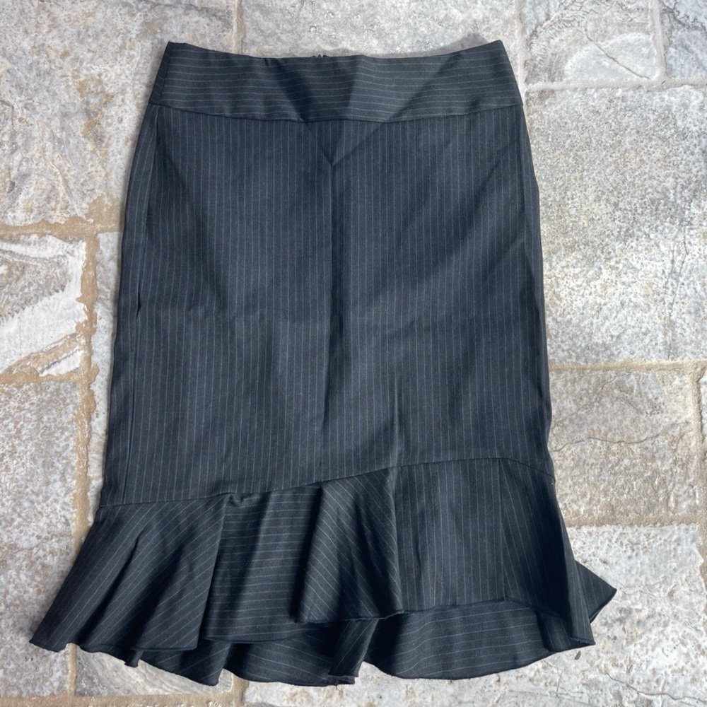 Express Design Studio Dark Gray Striped Midi Skirt Size 2